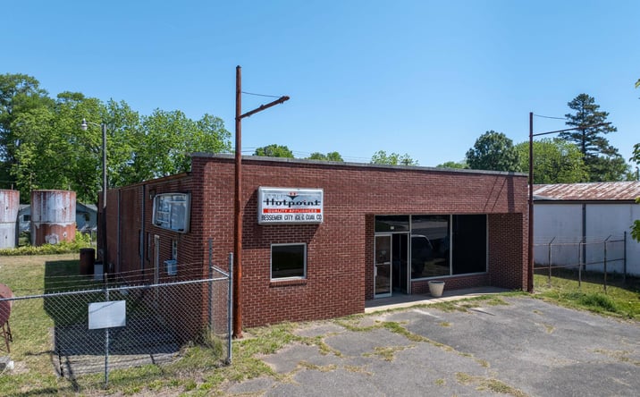 Pictures of Industrial property located at 311 E Virginia Ave, Bessemer City, NC 28016 for sales - image #1