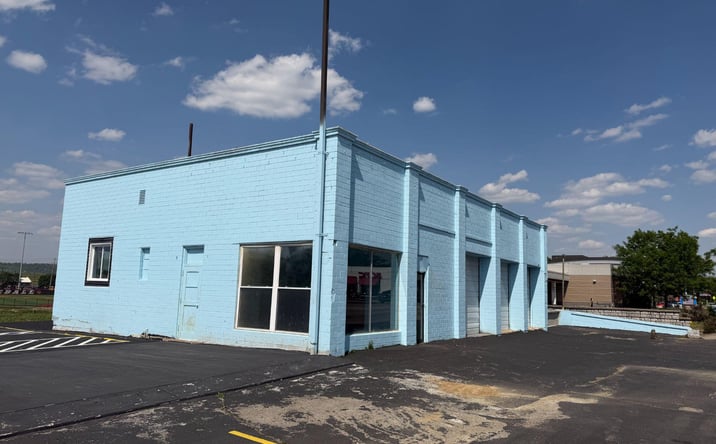 Pictures of Retail property located at 45 West Eads Pkwy, Lawrenceburg, IN 47025 for sales - image #1