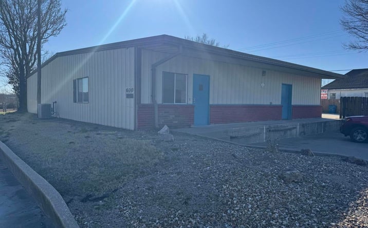 Pictures of Retail, Industrial property located at 600 East Broadway Street, Joplin, MO 64801 for sales - image #1
