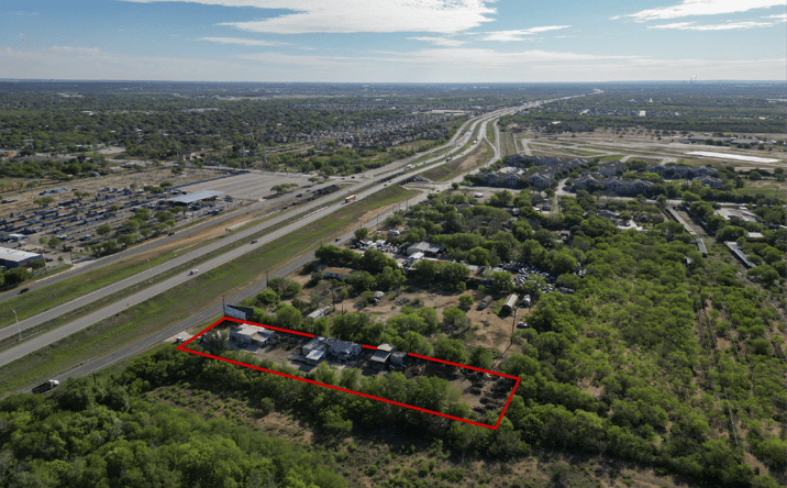 Pictures of Retail, Mixed Use, Land property located at 15103 SW LOOP 410, SAN ANTONIO, TX 78221-3917 for sales - image #1