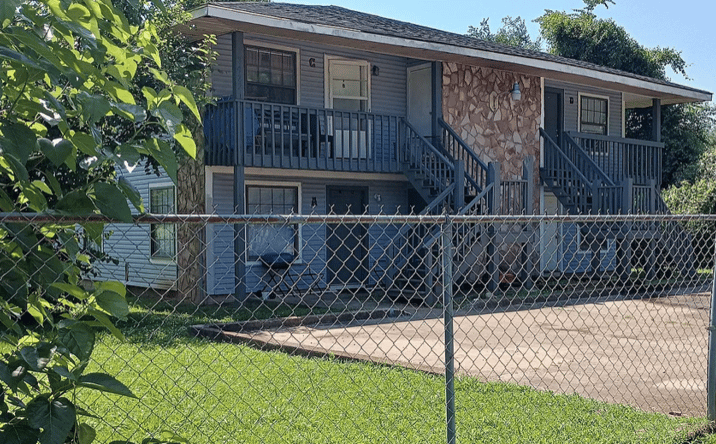 image of property at 3422 GLEN PARK CIR NW Huntsville AL 35810-3440