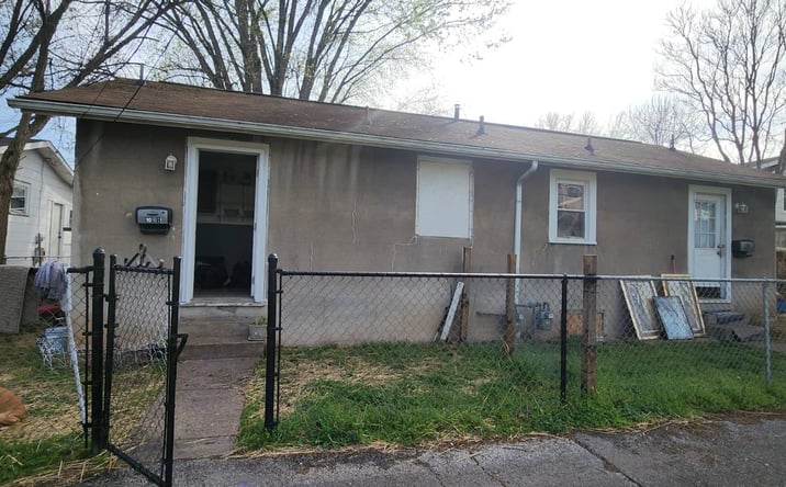 Pictures of Mixed Use property located at 108 Glenwood Ave, Charleston, WV 25302 for sales - image #1