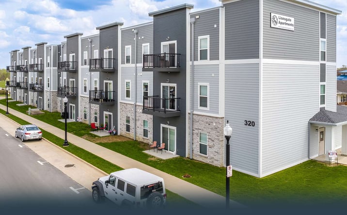 Pictures of Multifamily property located at 320 West 3rd Street North, Newton, IA 50208 for sales - image #1