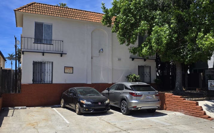 Pictures of Multifamily property located at 4254 Highland Avenue, San Diego, CA 92115 for sales - image #1