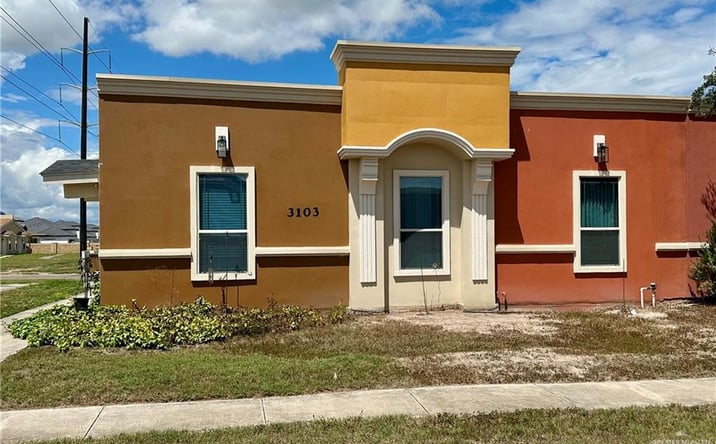 Pictures of Multifamily property located at 3103 Scottland Drive, Edinburg, TX 78539 for sales - image #1