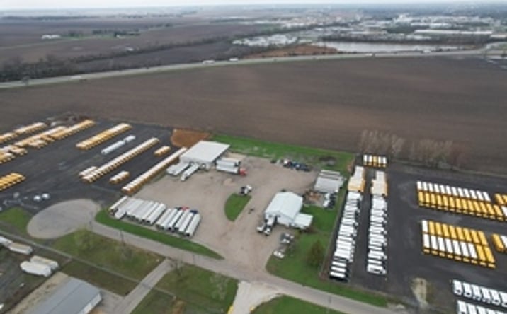 Pictures of Retail, Office, Industrial property located at 339 W Issert Drive W, Kankakee, IL 60901 for sales - image #1