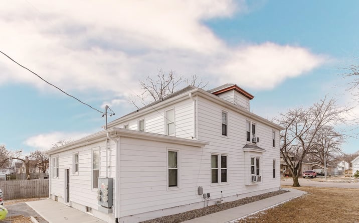 Pictures of Multifamily property located at 626 Hughes Street, Cape May, NJ 08204 for sales - image #1