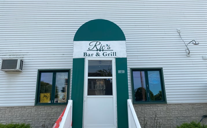 Pictures of Retail property located at 231 E Menasha Ave, Whitelaw, WI 54247 for sales - image #1