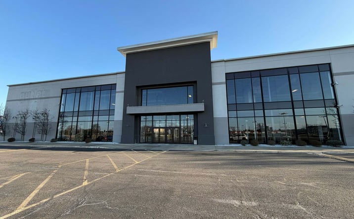 Pictures of Retail property located at 590 New Jersey 38, Maple Shade, NJ 08052 for sales - image #1