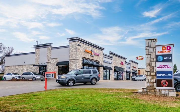 Pictures of Retail property located at 3053 8th Street Southwest, Altoona, IA 50009 for sales - image #1