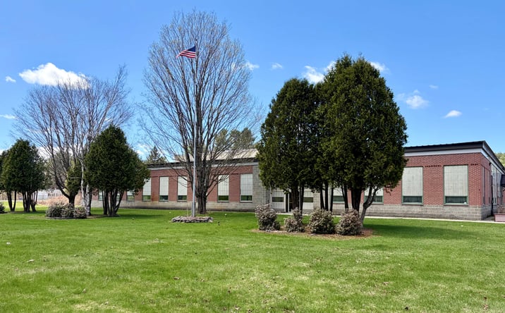 Pictures of Industrial property located at 390 Highland Ave, Littleton, NH 03561 for sales - image #1