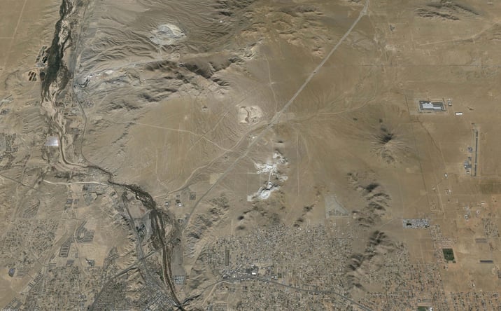 Pictures of Land property located at Dale Evans Pkwy & Los Padres Rd, Apple Valley, CA 92307 for sales - image #1