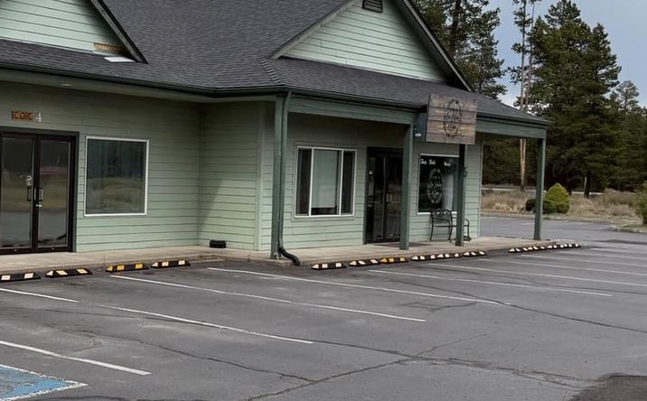 Pictures of Office property located at 16493 Bluewood Place, La Pine, OR 97739 for sales - image #1