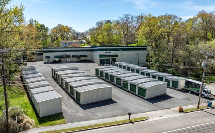 Pictures of Self Storage property located at 829 Chickamauga Ave, Rossville, GA 30741, 933 LaFayette Rd, Rossville, GA 30741 for sales - image #1