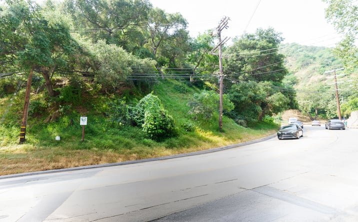 Pictures of Land property located at 2145 Laurel Canyon Boulevard, Los Angeles, CA 90046 for sales - image #1
