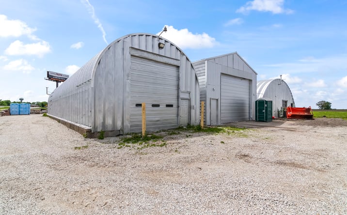 Pictures of Special Purpose property located at 31000 W Frontage Road, Farmersville, IL 62533 for sales - image #1