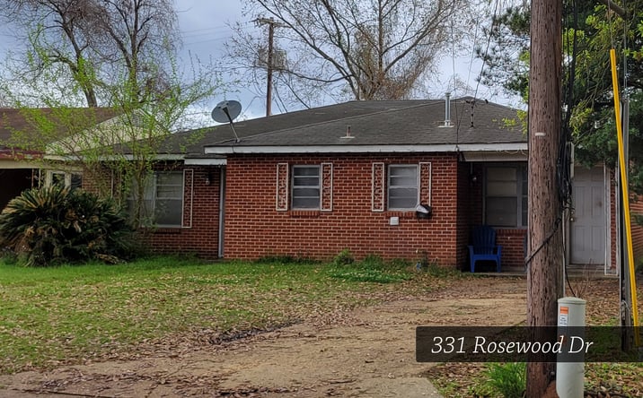 Pictures of Multifamily property located at 331 Rosewood Drive, Alexandria, LA 71301 for sales - image #1