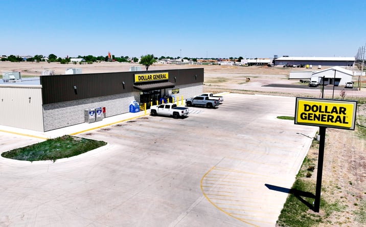Pictures of Retail property located at 318 S WESTERN AVE, LIBERAL, KS 67901 for sales - image #1