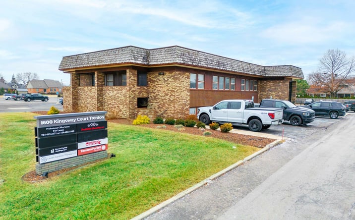 Pictures of Office property located at 1600 Kingsway Court, Trenton, MI 48183 for sales - image #1