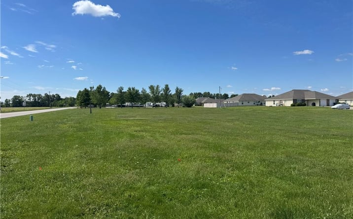 Pictures of Land property located at 504 S West Outer Road, Archie, MO 64725 for sales - image #1