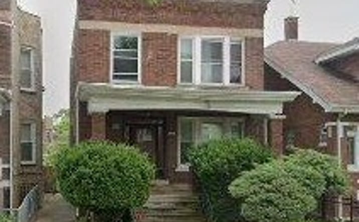Pictures of Multifamily property located at 11317 S Indiana Avenue, Chicago, IL 60628 for sales - image #1