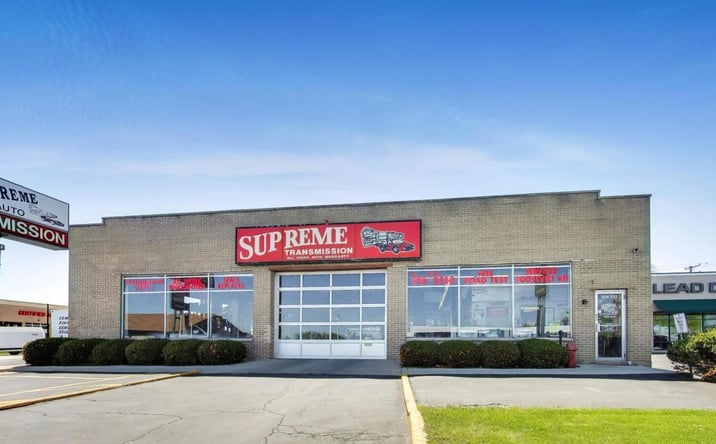 Pictures of Business for Sale, Retail property located at 18W325 Roosevelt Road, Oakbrook Terrace, IL 60181 for sales - image #1