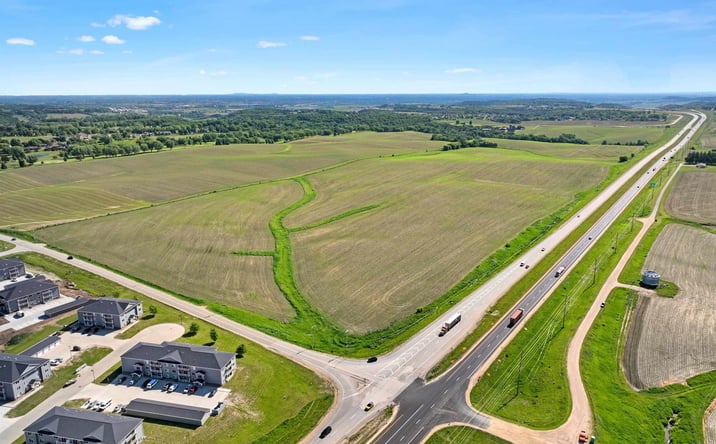 Pictures of Land property located at 000 Thunder Hills Road, Peosta, IA 52068 for sales - image #1
