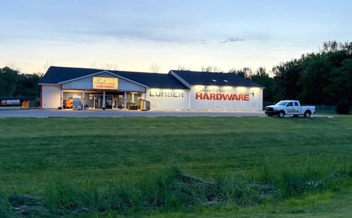 Pictures of Retail property located at 3100 Clifty Dr., Madison, IN 47250 for sales - image #1