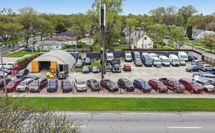 Pictures of Retail property located at 10411 W 8 Mile Rd, Detroit, MI 48227 for sales - image #1