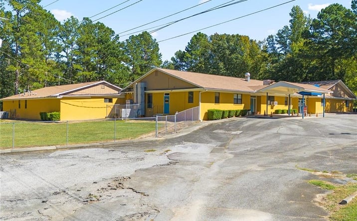 Pictures of Business for Sale property located at 4433 Roundfield Road, Macon, GA 31210 for sales - image #1