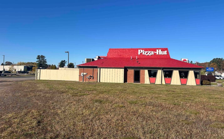 Pictures of Retail, Land property located at 1600 S Stephenson Avenue, Iron Mountain, MI 49801 for sales - image #1