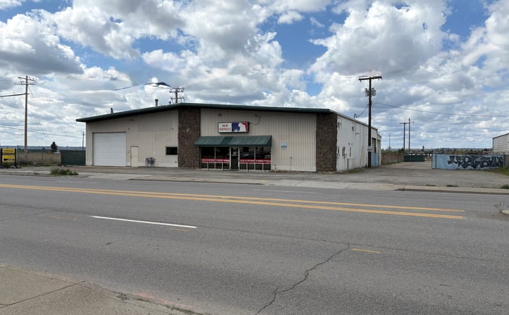 Pictures of Industrial property located at 3335 E TRENT AVE, SPOKANE, WA 99202-4412 for sales - image #1