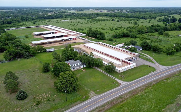 Pictures of Self Storage property located at 2980 I-30, Greenville, TX 75401 for sales - image #1