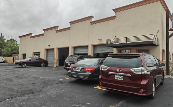 Pictures of Business for Sale property located at 826 Texas Parkway, Stafford, TX 77477 for sales - image #1