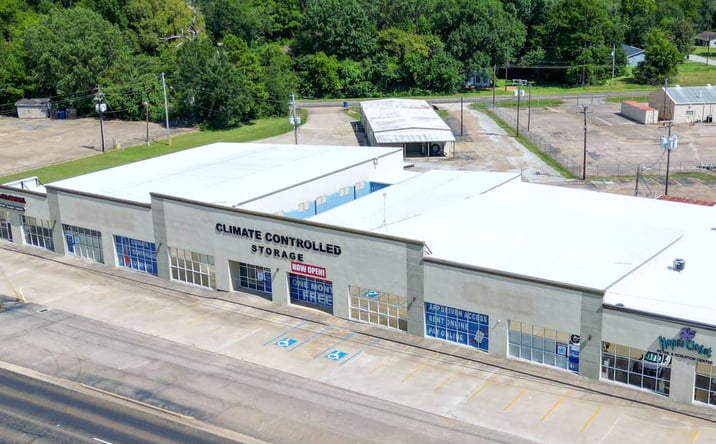 Pictures of Retail, Self Storage property located at 1610 U.S. 259 Business, Kilgore, TX 75663 for sales - image #1