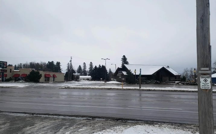 Pictures of Retail, Office, Industrial property located at 1605 N Stephenson Avenue, Iron Mountain, MI 49801 for sales - image #1