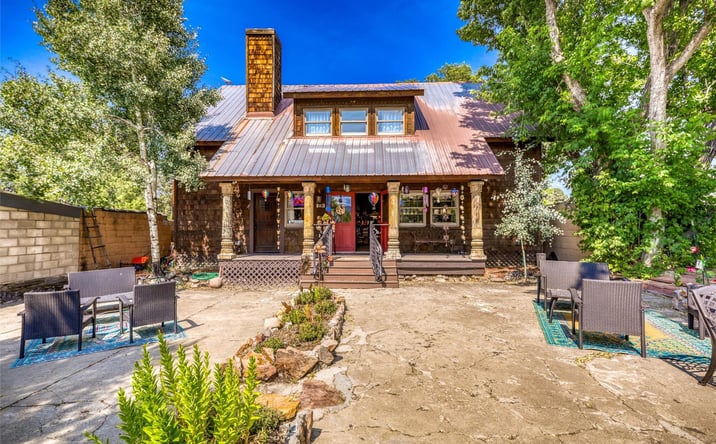 Pictures of Retail, Mixed Use, Business for Sale property located at 567 Terrace Avenue, Chama, NM 87520 for sales - image #1