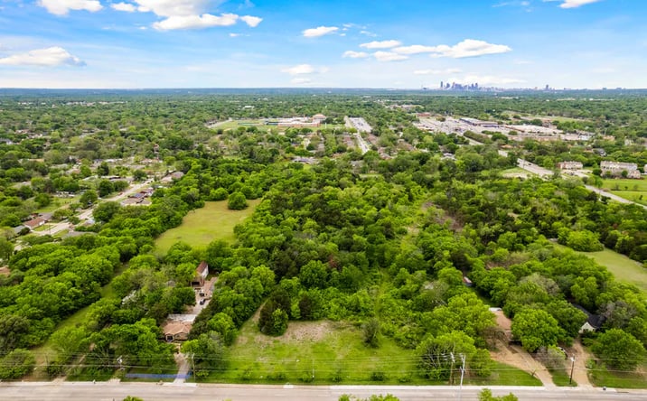 Pictures of Land property located at 1953 North Saint Augustine Road, Dallas, TX 75217 for sales - image #1