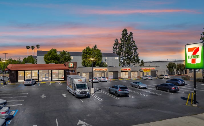 Pictures of Retail property located at 1417-1431 W Warner Avenue, Santa Ana, CA 92704 for sales - image #1