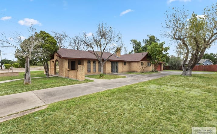 Pictures of Office property located at 1601 S F St Lot 1, Harlingen, TX 78550 for sales - image #1