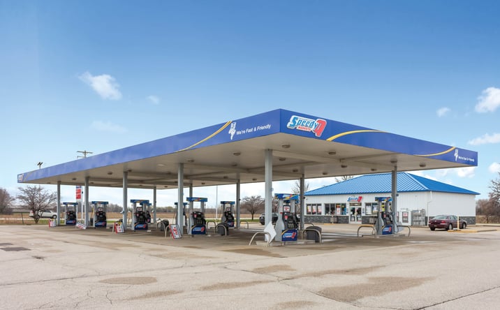 Pictures of Retail property located at 7484 Westside Saginaw Road, Bay City, MI 48706 for sales - image #1
