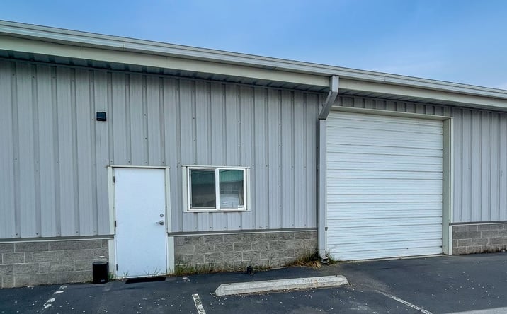 Pictures of Industrial property located at 62987 Plateau Dr., Unit 4, Bend, OR 97701 for sales - image #1
