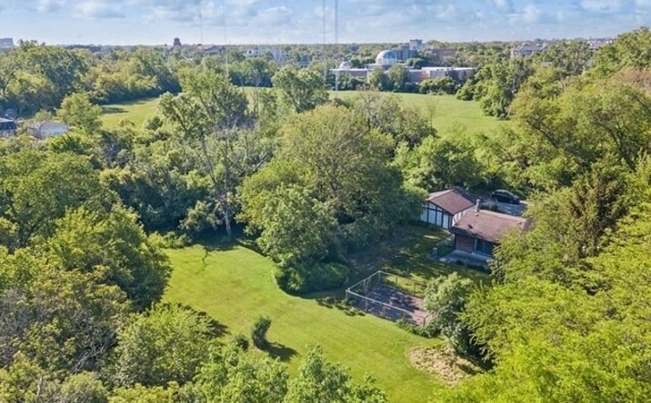 Pictures of Multifamily, Land property located at 609 Forest Edge Lane, Des Plaines, IL 60016 for sales - image #1