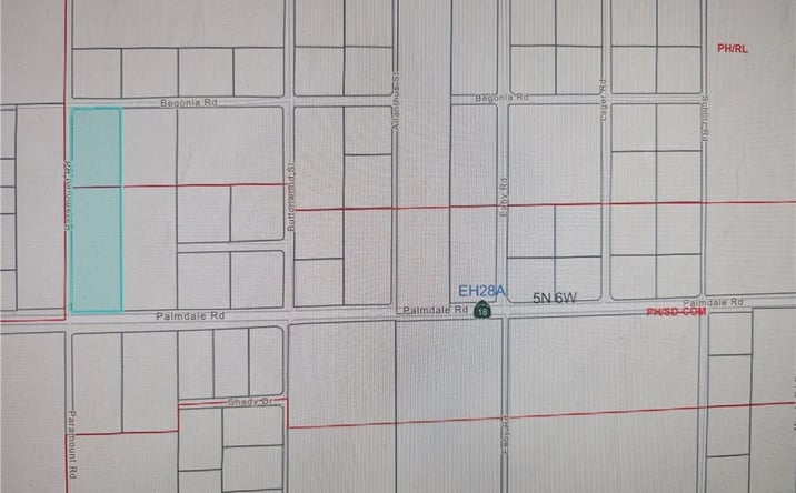 Pictures of Land property located at Ca-18, Phelan, CA 92371 for sales - image #1