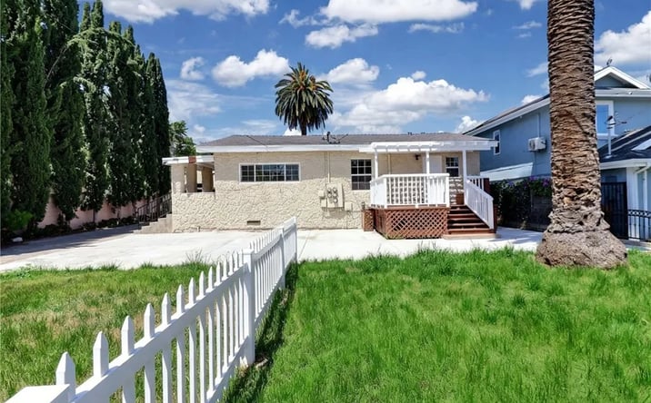 Pictures of Multifamily property located at 279 Parke Street, Pasadena, CA 91101 for sales - image #1
