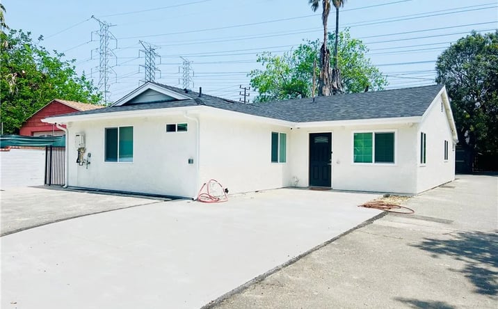 Pictures of Multifamily property located at 9014 Wilbur Avenue, Northridge, CA 91324 for sales - image #1