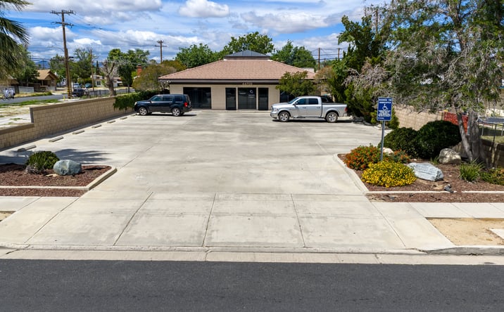 Pictures of Office, Mixed Use property located at 44709 Date Ave, Lancaster, CA 93534 for sales - image #1