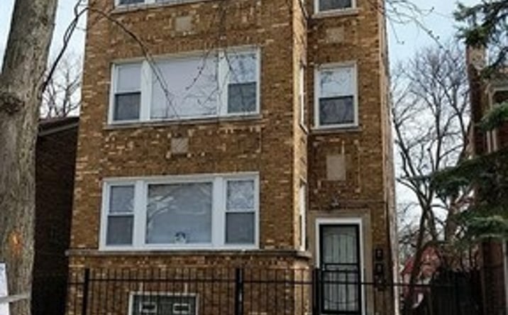 Pictures of Multifamily property located at 9133 S Essex Avenue, Chicago, IL 60617 for sales - image #1