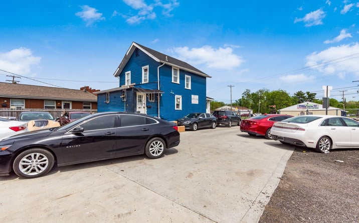 Pictures of Mixed Use property located at 3701 Cleveland Avenue, Columbus, OH 43224 for sales - image #1