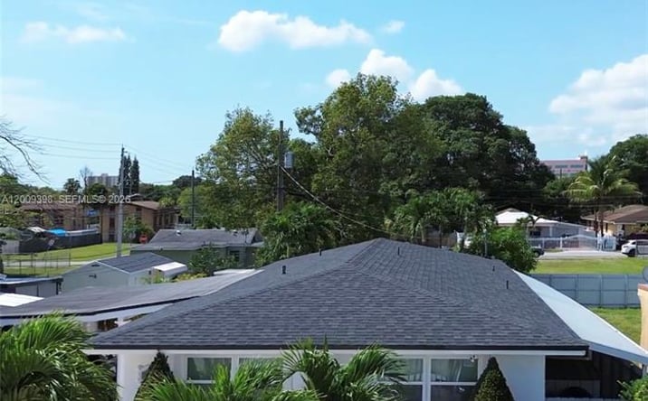 Pictures of Multifamily property located at 2512 NW 68th St, Miami, FL 33147 for sales - image #1